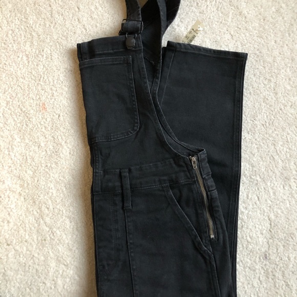 Madewell Skinny Overalls in Lunar Wash - Picture 5 of 5